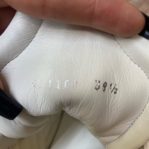 Louis Vuitton, Archlight - Picture 6 of 7